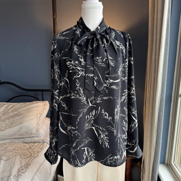 Black with Cream Plant Print Blouse - Picture 6 of 12